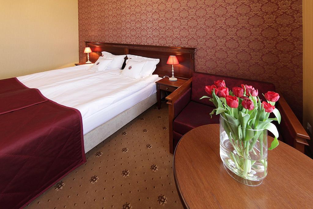 Hotel Jarosław Oda fotoğraf