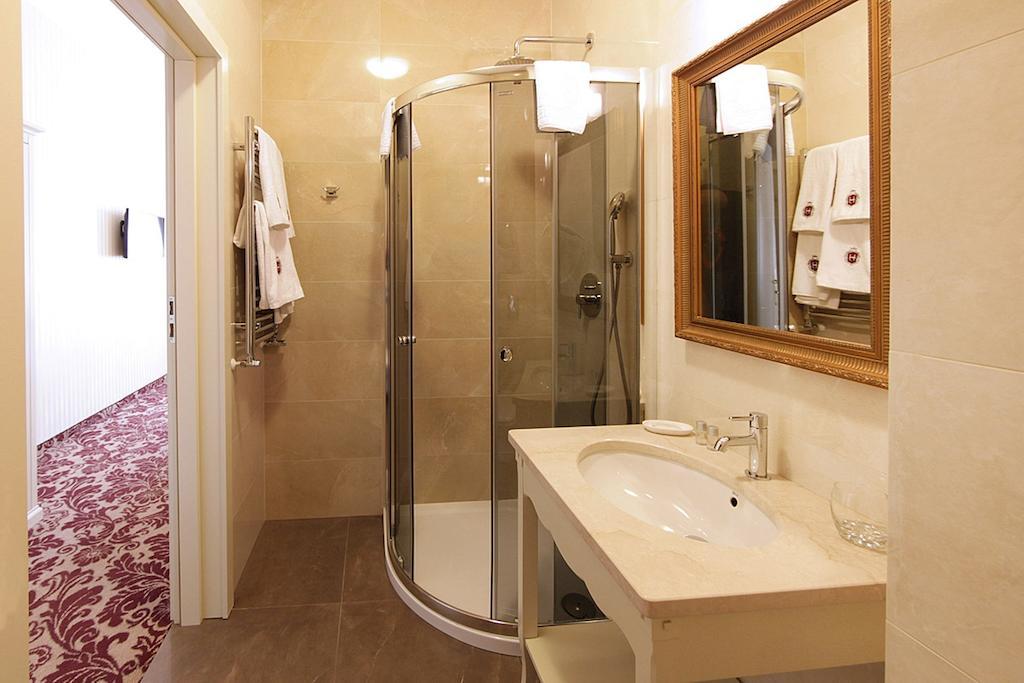 Hotel Jarosław Oda fotoğraf