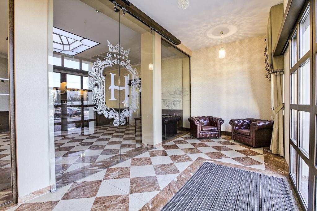 Hotel Jarosław Dış mekan fotoğraf