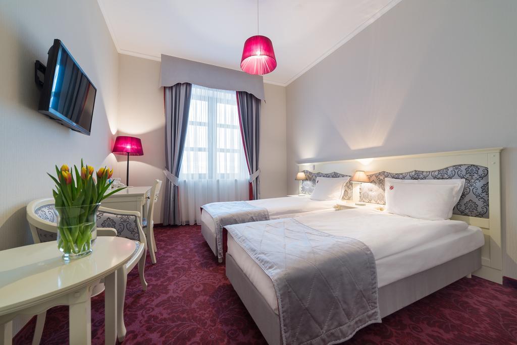 Hotel Jarosław Dış mekan fotoğraf