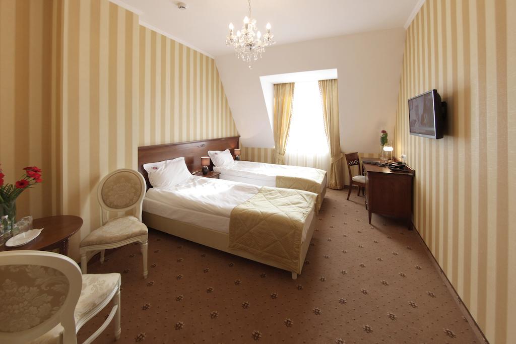 Hotel Jarosław Dış mekan fotoğraf