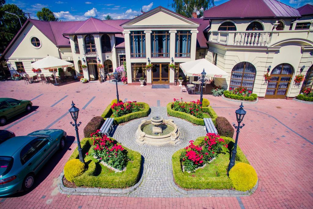 Hotel Jarosław Dış mekan fotoğraf
